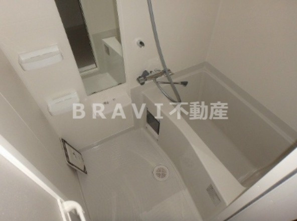 プレサンス谷町リーベ　BRAVI不動産の浴室
