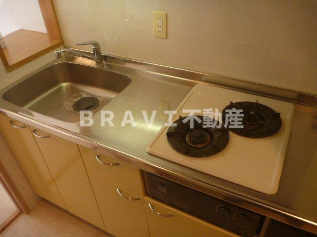 キャナルコート内久宝寺　BRAVI不動産のキッチン|【キャナルコート内久宝寺】きれいなキッチンです