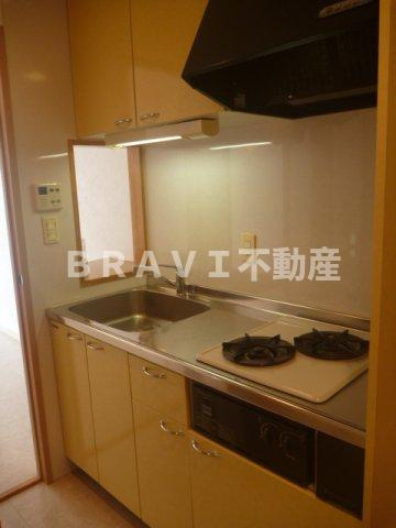 キャナルコート内久宝寺　BRAVI不動産のキッチン|【キャナルコート内久宝寺】使いやすいキッチンです
