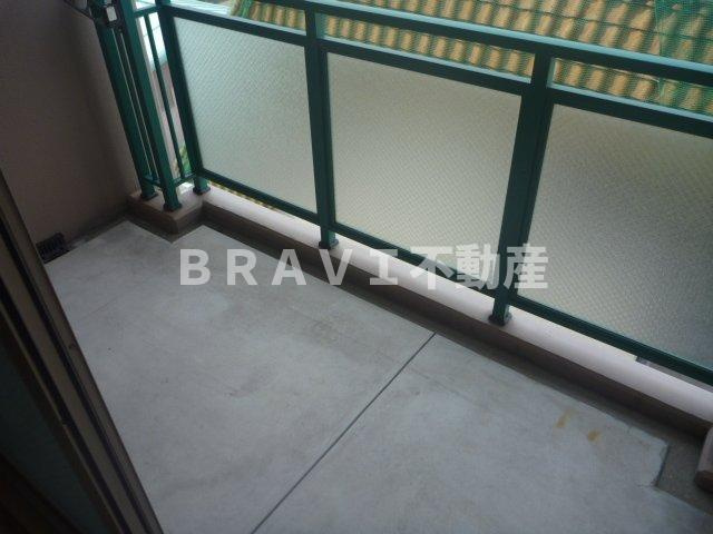 キャナルコート内久宝寺　BRAVI不動産のバルコニー|【キャナルコート内久宝寺】バルコニーがあります