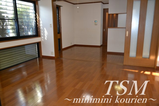 エスパシオ２１の洋室|広い洋室がステキ