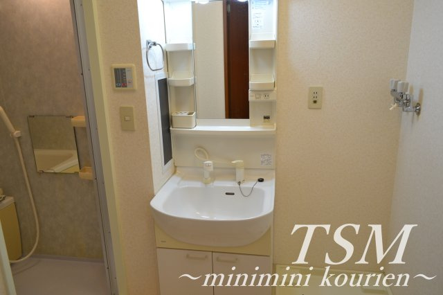 エスパシオ２１の独立洗面台|洗面台はシャンプードレッサー採用
