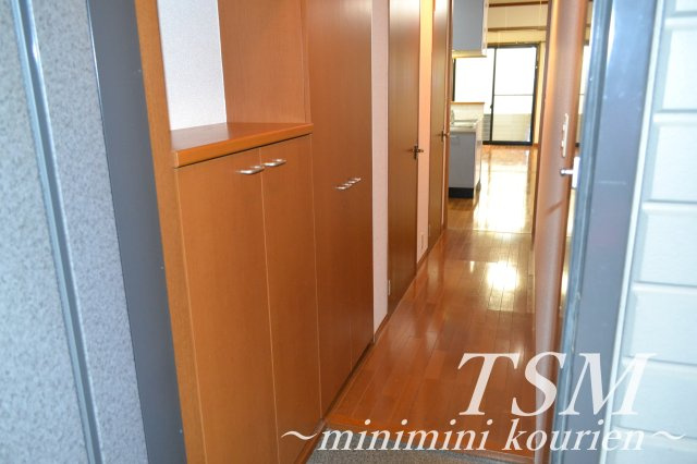 エスパシオ２１の玄関|タップリの玄関収納