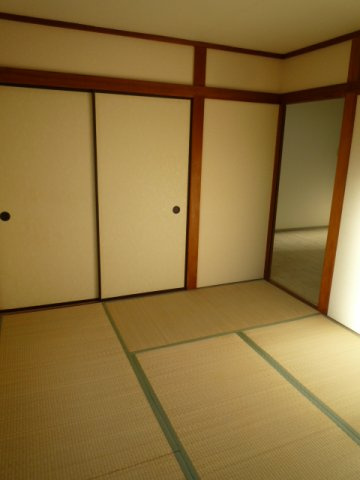 シャトル花小金井南の収納