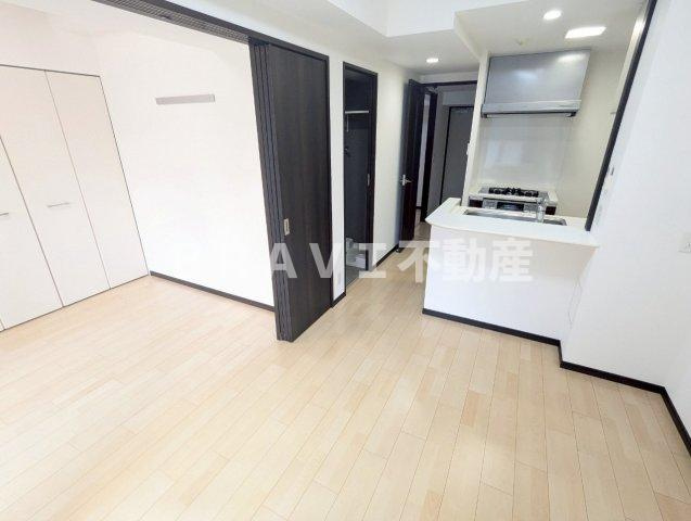 アーデンタワー本町イースト　BRAVI不動産の居間・リビング