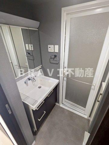 アーデンタワー本町イースト　BRAVI不動産の洗面所