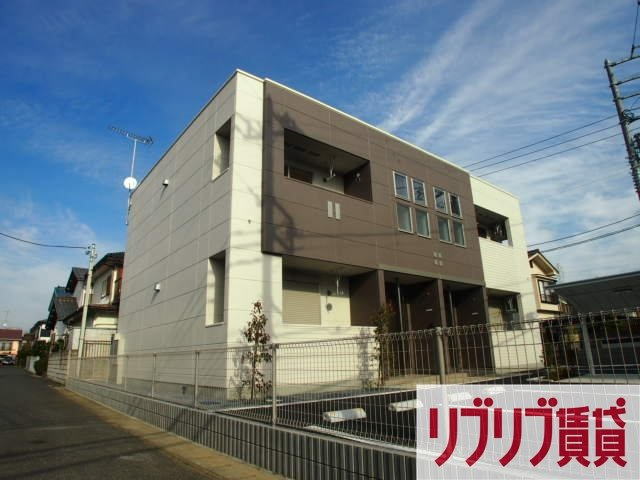 エンブレイスの外観