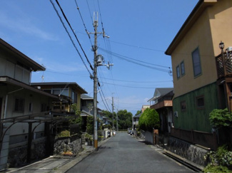 【前面道路含む現地写真】