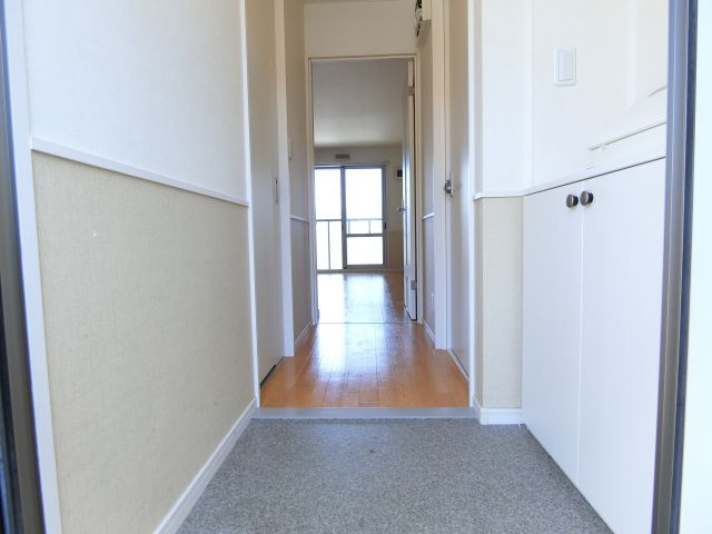 エスポワールⅡB棟の玄関