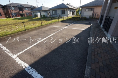 【駐車場】 | ル・ラシェ