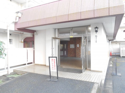 【エントランス】 | 豊栄浦和常盤マンション　３０４号室