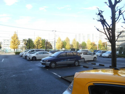 【駐車場】 | 豊栄浦和常盤マンション　３０４号室