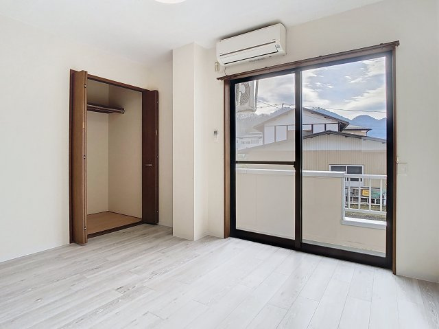 ライフステージカザマの寝室|落ち着いて過ごせるお部屋なので、寝室にいかがでしょうか