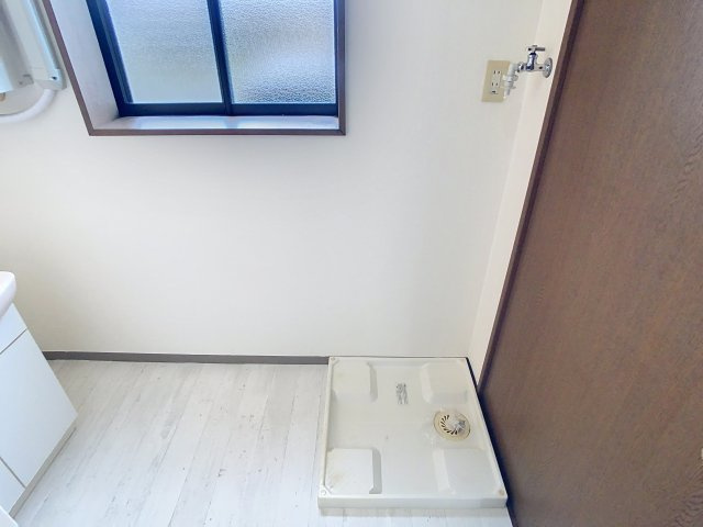 ライフステージカザマのその他|洗濯機置き場