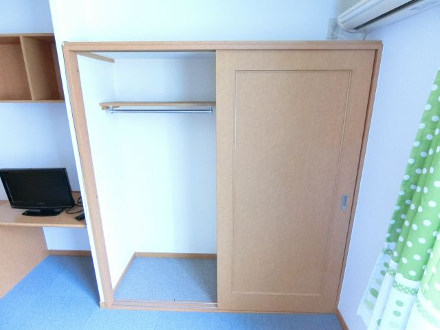 スタンドアップ錦町の収納