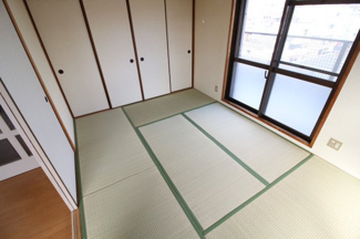 【寝室】