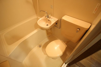 【トイレ】 | マルキュウビル