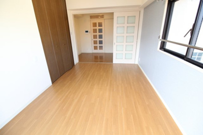 【寝室】 | プラターヌ