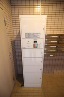 【エントランス】