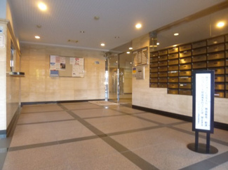 【エントランス】