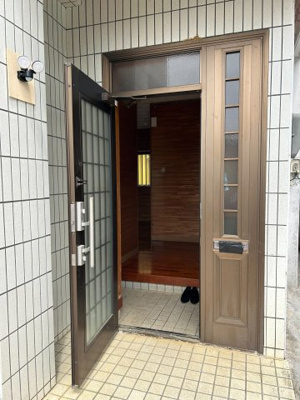 【玄関】 | 儀間貸一軒家