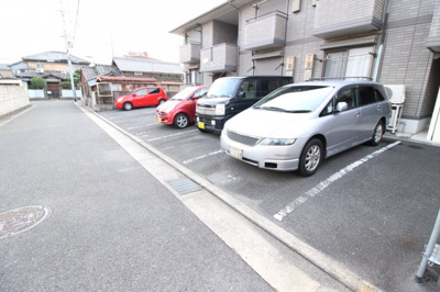 【駐車場】 | ラフィーネ・吉井