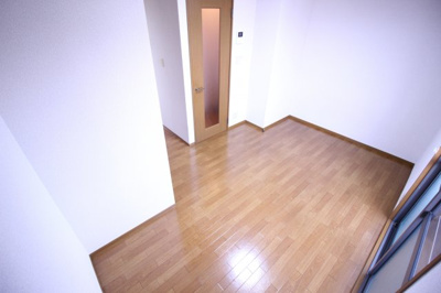 【寝室】 | ラフィーネ・吉井