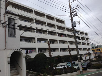 【外観】 | 第１鷺沼グリーンヒル | 東急田園都市線「鷺沼」駅徒歩8分！「宮前平」駅徒歩10分と2駅利用可能！