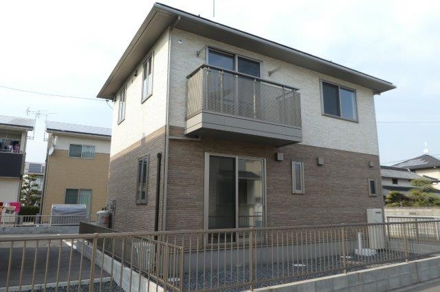 倉敷市浜町１丁目の一戸建ての外観