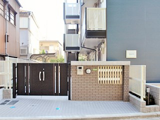 【セキュリティ】 | ＳｅｎｓｕｉⅢ | オートロックゲート有