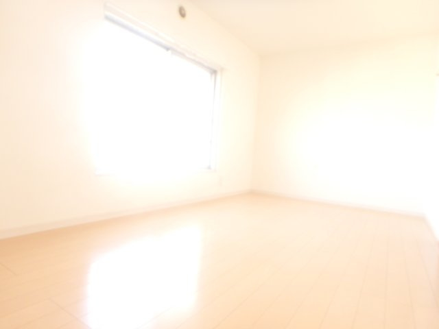 親和マンションの洋室