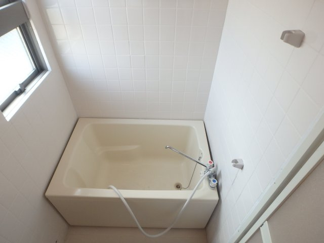 親和マンションの浴室
