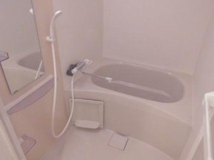 SERENiTE堺筋本町SUD（セレニテサカイスジホンマチエスユーディー）　BRAVI不動産の浴室