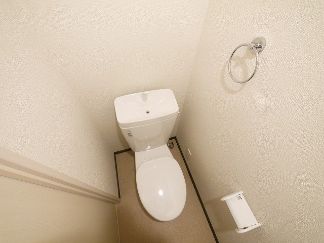 シティパレス21法蓮P-2のトイレ|清潔感のあるトイレです