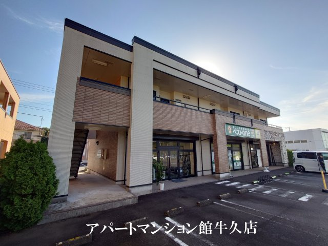 ウエスト・アヴェニューの外観