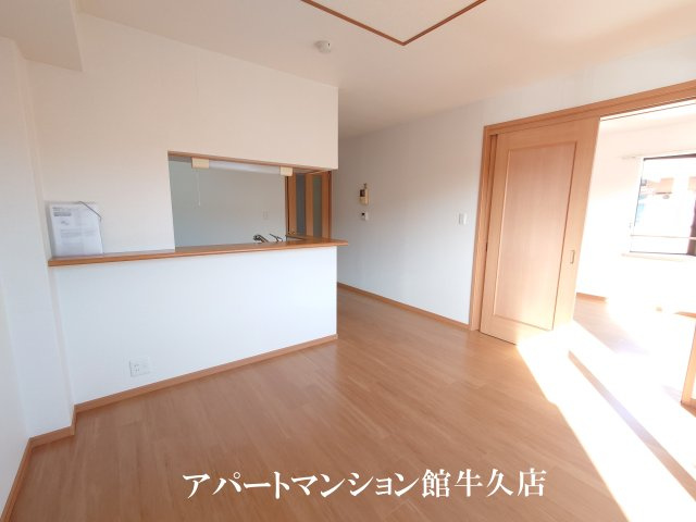 ウエスト・アヴェニューの居間・リビング