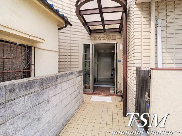 サウス香里のエントランス