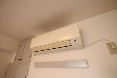 【設備】 | アデューウエダ | エアコン