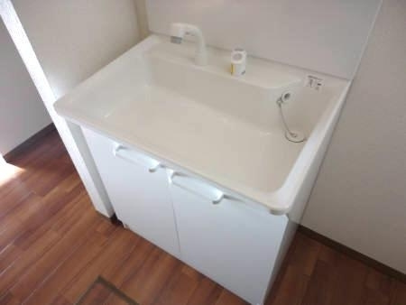 ワコーハイツBの独立洗面台