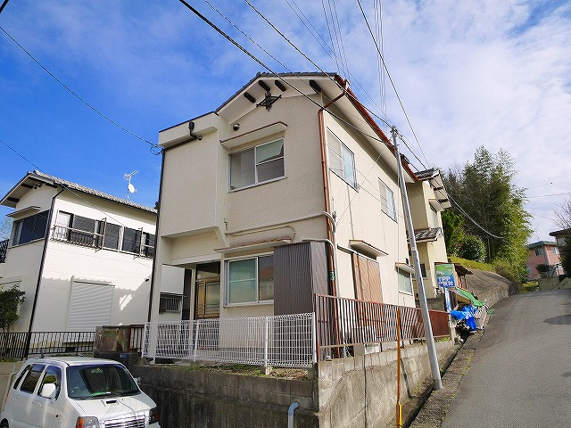 六条住宅の外観