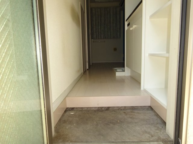サークルハウス京成小岩の玄関