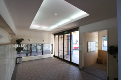 【エントランス】 | ブランドール河原町プラザ