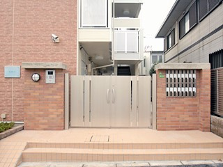 【エントランス】 | ユニティ | オートロックゲート有