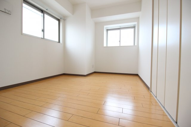 【洋室】 | ラフォーレ久宝園