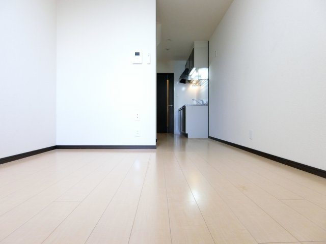 スリーハーブズ狭山II番館の居間・リビング