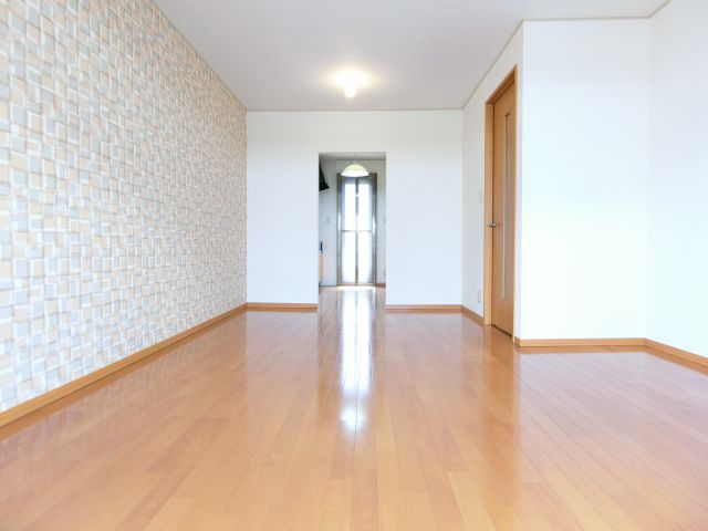 Green Garden in Guminokiの居間・リビング