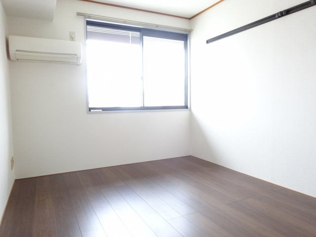 パールハイムの洋室|同物件別部屋イメージ
