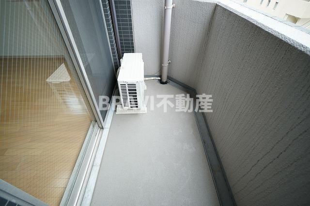 アーデン京町堀ウエスト　BRAVI不動産のバルコニー