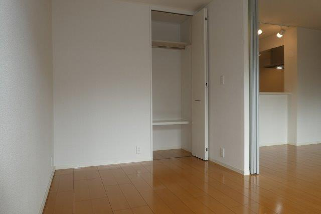 グランテージ中庄Ⅲの収納|洋室