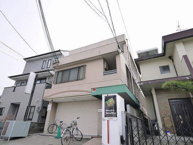 シンプルライフの外観|おしゃれな外観です